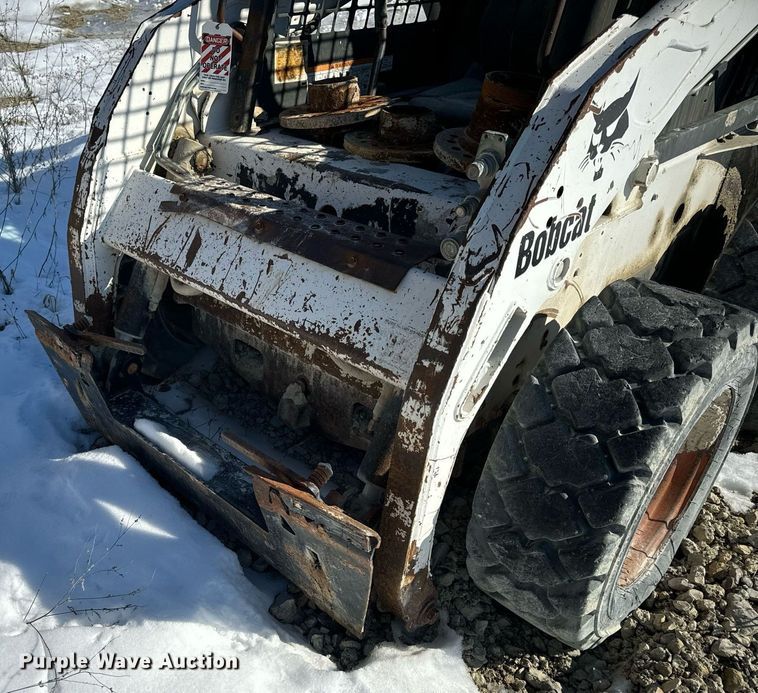image for item EN5026 2003 Bobcat S185 skid steer loader