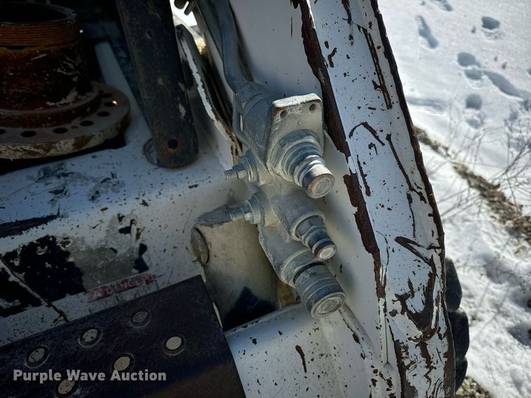 image for item EN5026 2003 Bobcat S185 skid steer loader