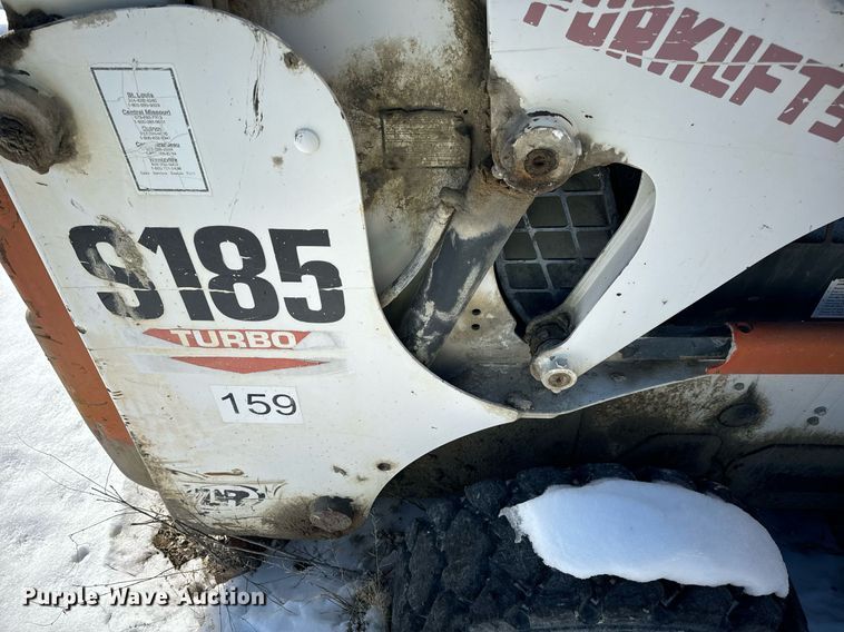 image for item EN5026 2003 Bobcat S185 skid steer loader