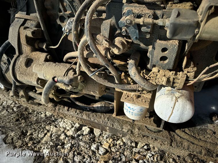 image for item EN5026 2003 Bobcat S185 skid steer loader