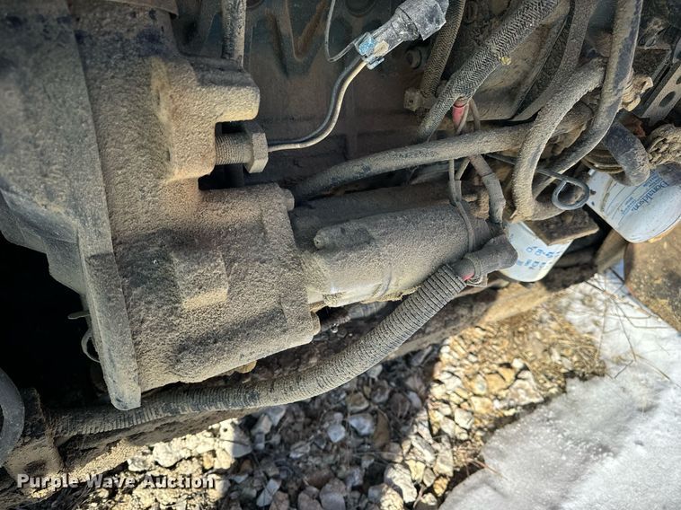 image for item EN5026 2003 Bobcat S185 skid steer loader