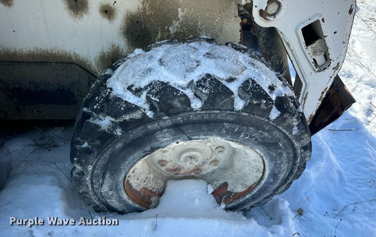 image for item EN5026 2003 Bobcat S185 skid steer loader