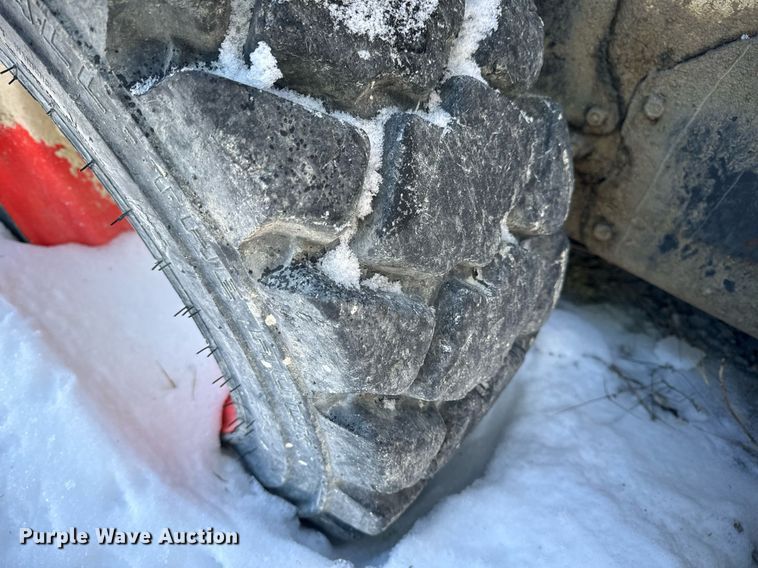 image for item EN5026 2003 Bobcat S185 skid steer loader