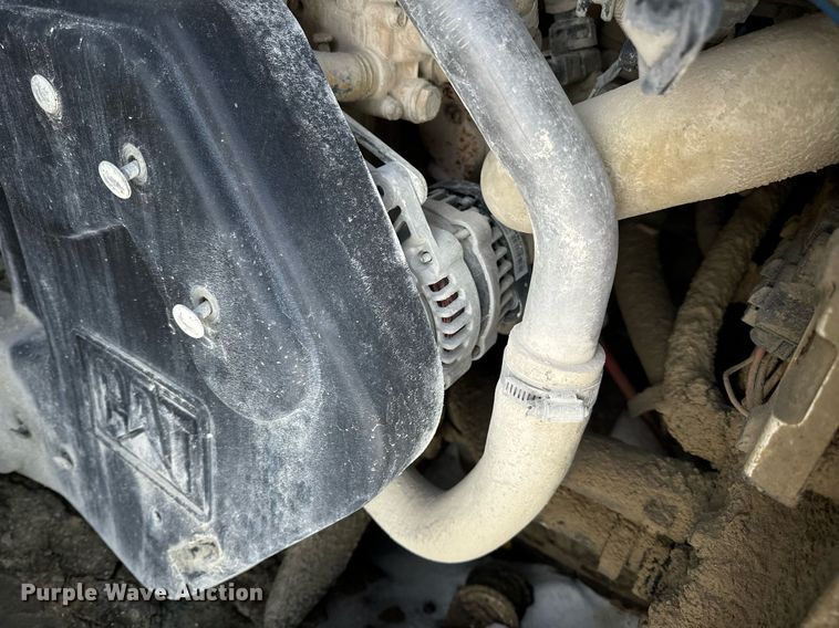 image for item EN5027 2016 Caterpillar 232D skid steer loader