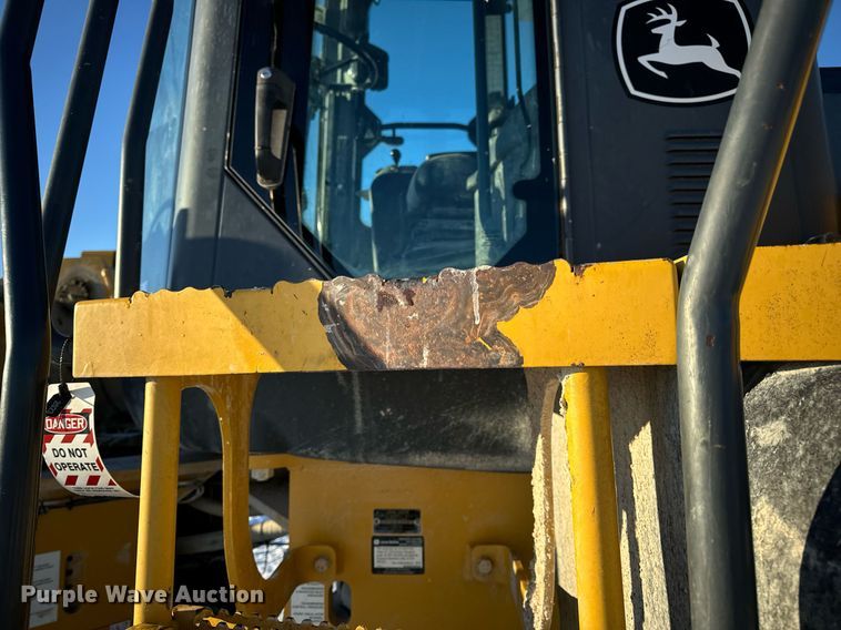 image for item EN5029 2012 John Deere 844K-II wheel loader