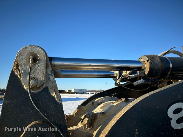 image for item EN5029 2012 John Deere 844K-II wheel loader