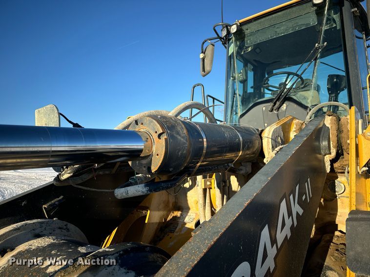 image for item EN5029 2012 John Deere 844K-II wheel loader