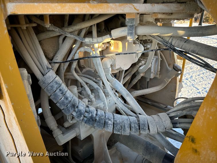 image for item EN5029 2012 John Deere 844K-II wheel loader