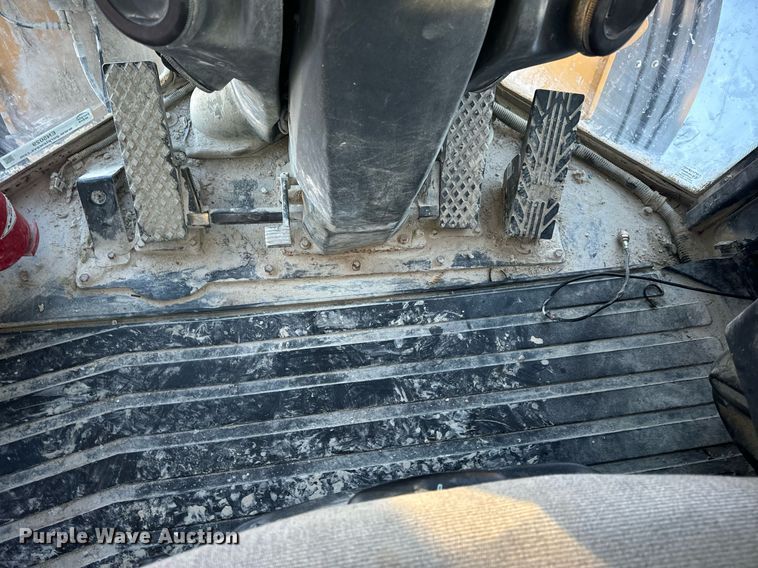 image for item EN5029 2012 John Deere 844K-II wheel loader