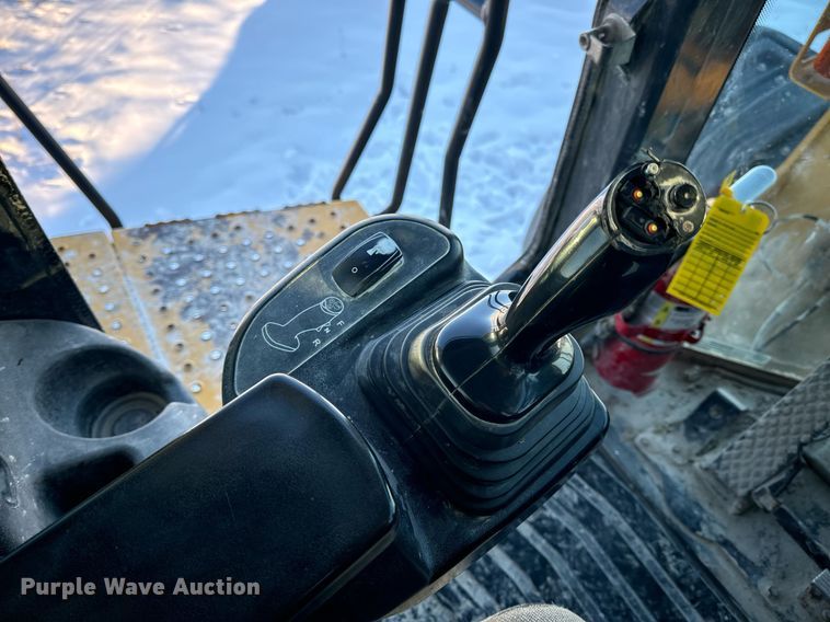 image for item EN5029 2012 John Deere 844K-II wheel loader