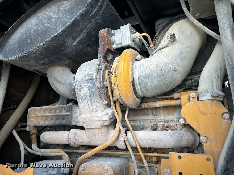 image for item EN5029 2012 John Deere 844K-II wheel loader