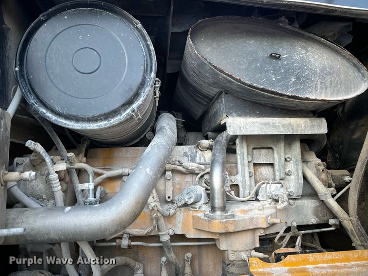 image for item EN5029 2012 John Deere 844K-II wheel loader