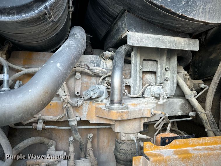 image for item EN5029 2012 John Deere 844K-II wheel loader