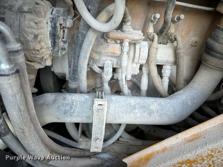 image for item EN5029 2012 John Deere 844K-II wheel loader