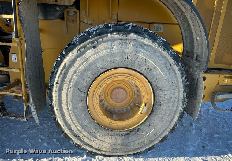image for item EN5029 2012 John Deere 844K-II wheel loader