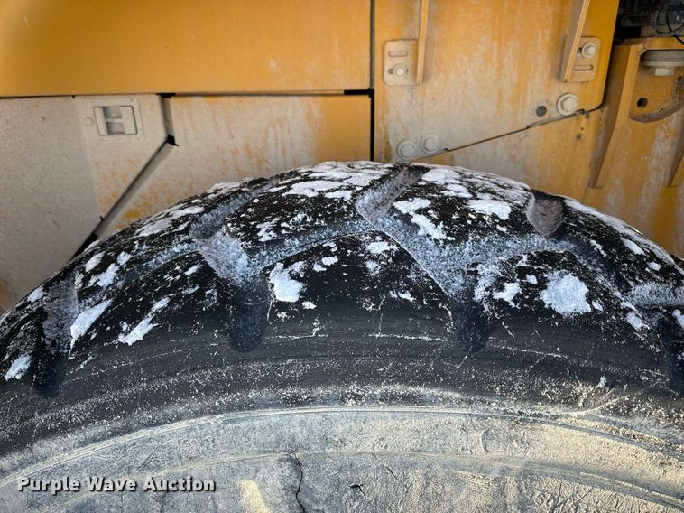 image for item EN5029 2012 John Deere 844K-II wheel loader