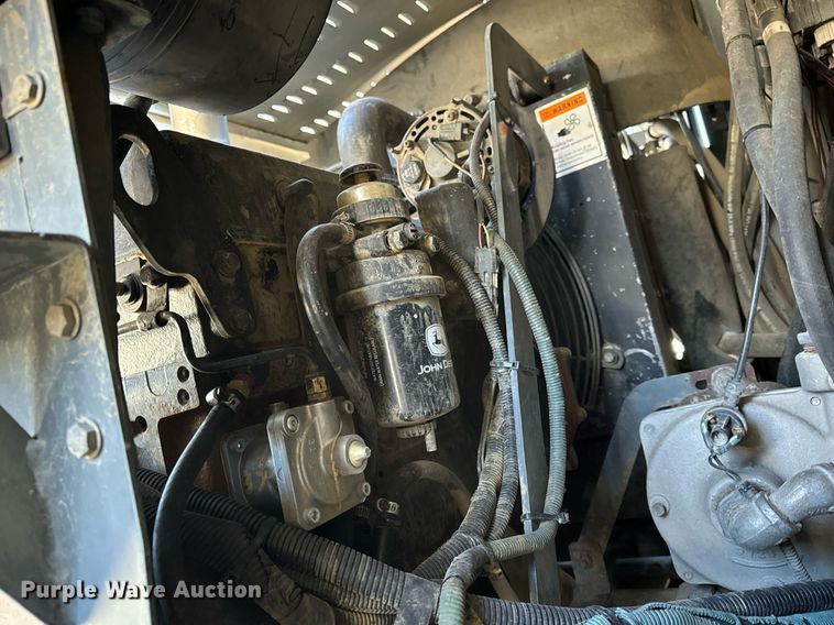 image for item EN5034 2009 Elgin 3300 street sweeper truck