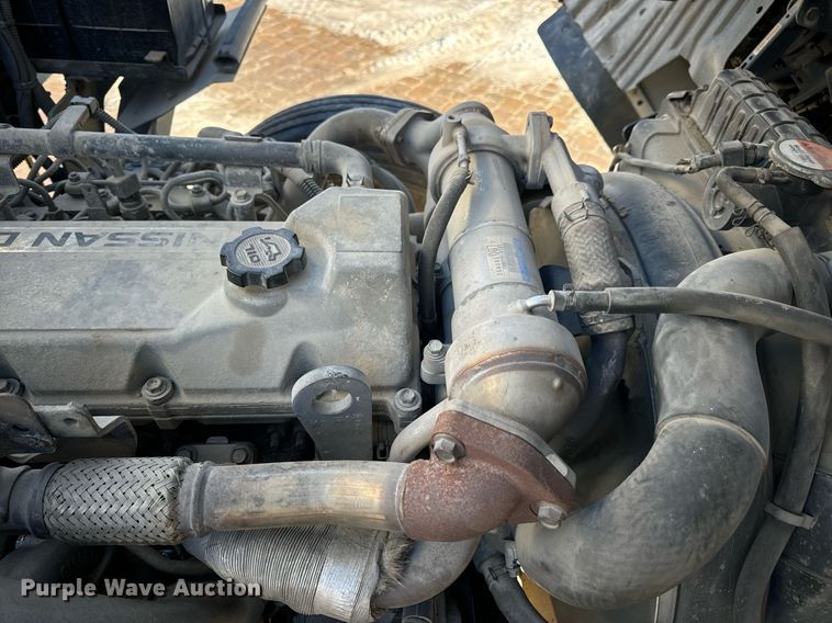 image for item EN5034 2009 Elgin 3300 street sweeper truck