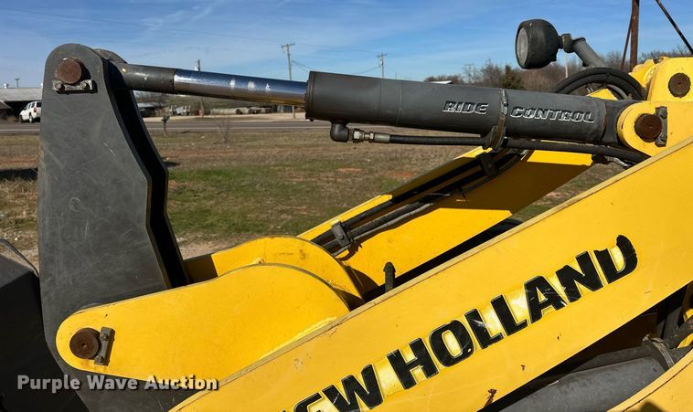 image for item ER4800 2016 New Holland W80C wheel loader