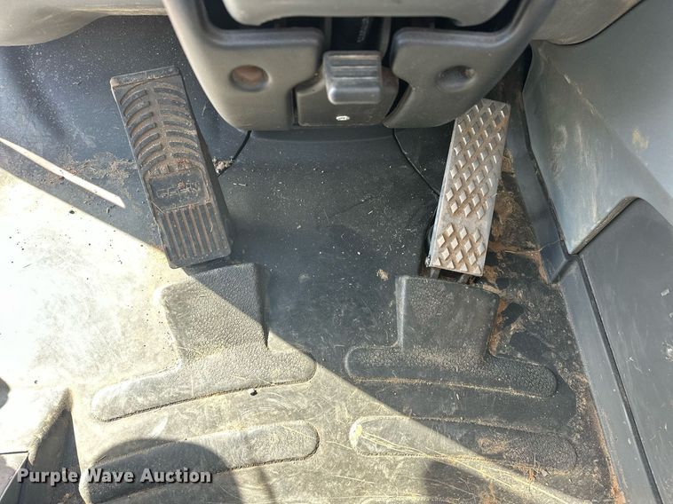 image for item ER4800 2016 New Holland W80C wheel loader