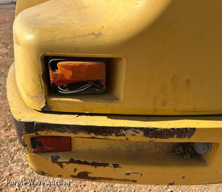 image for item ER4802 2013 John Deere 244J wheel loader