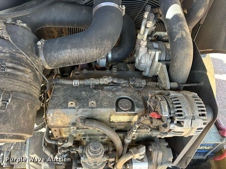 image for item ER4802 2013 John Deere 244J wheel loader