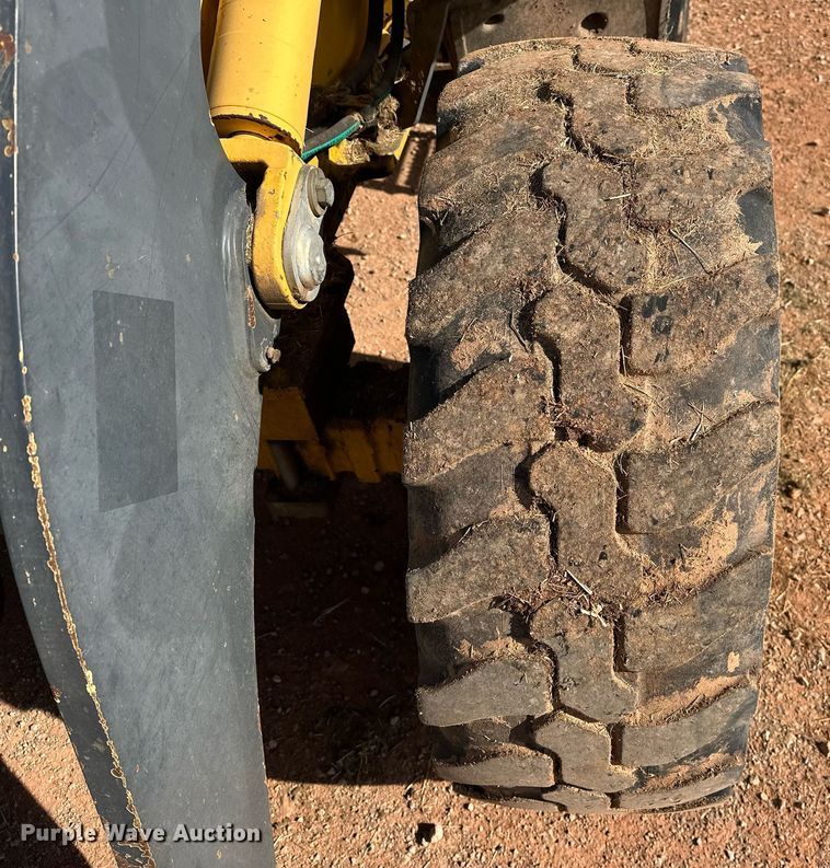 image for item ER4802 2013 John Deere 244J wheel loader