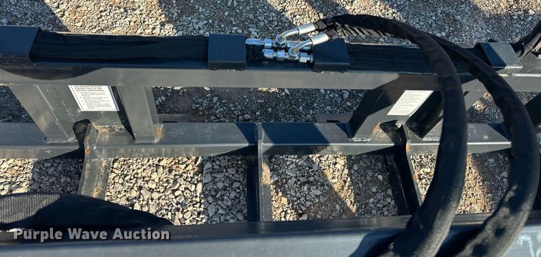 image for item ER4815 2023 Wolverine BG-13-72W bale grabber