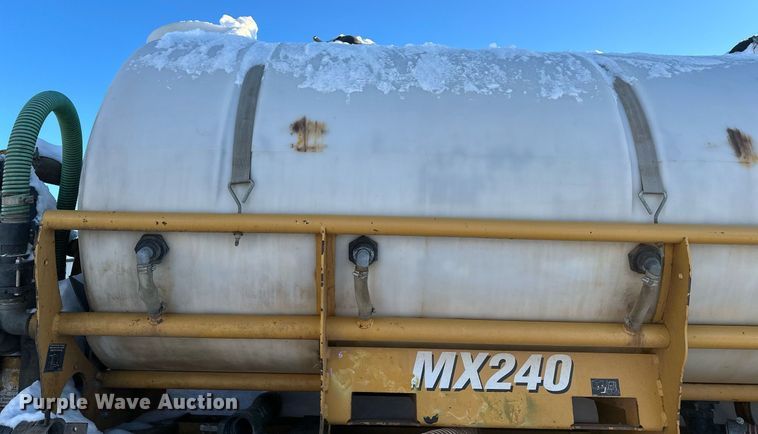 image for item ER5059 2000 Freightliner CC Conventional flatbed truck