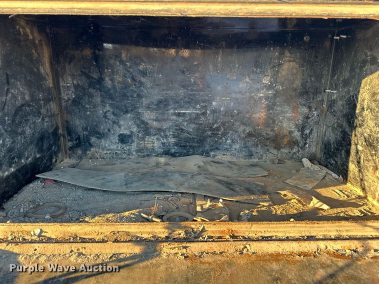 image for item ER5059 2000 Freightliner CC Conventional flatbed truck