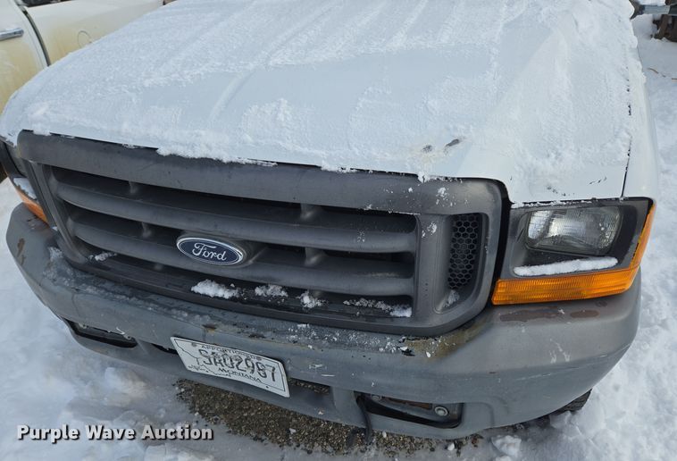 image for item ER5060 1999 Ford F450 Super Duty bucket truck