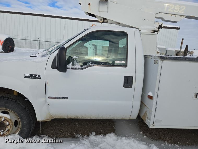 image for item ER5060 1999 Ford F450 Super Duty bucket truck