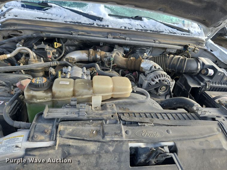 image for item ER5060 1999 Ford F450 Super Duty bucket truck