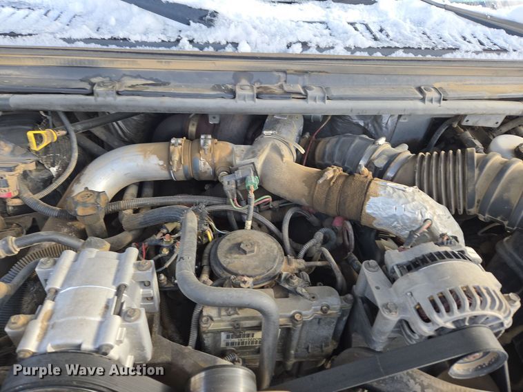 image for item ER5060 1999 Ford F450 Super Duty bucket truck