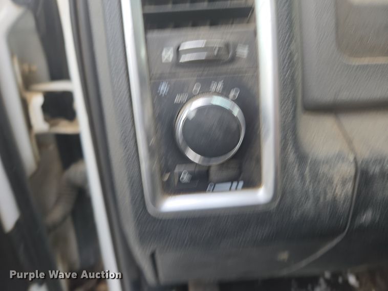 image for item ER5061 2014 Dodge Ram 2500 Crew Cab pickup truck