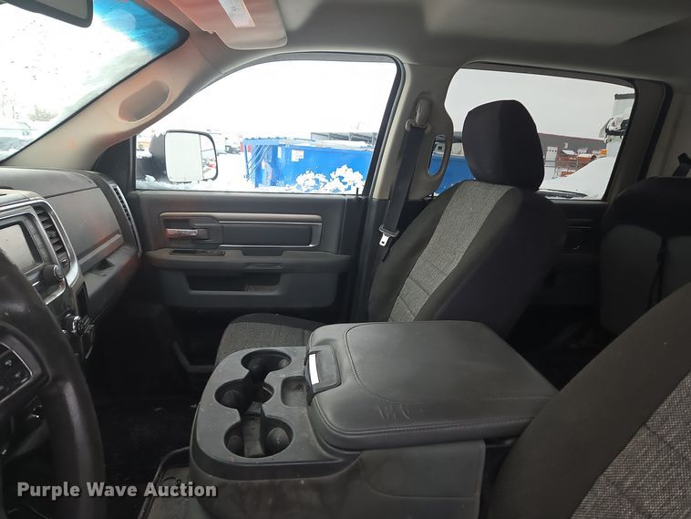 image for item ER5061 2014 Dodge Ram 2500 Crew Cab pickup truck