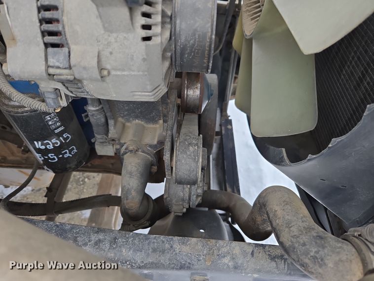 image for item ER5062 1998 Ford F-800 flatbed truck