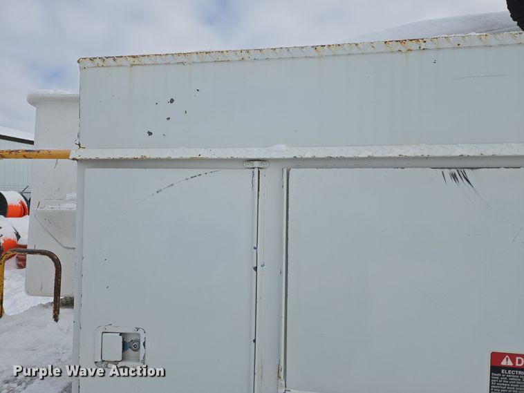 image for item ER5063 2005 Ford F550 Super Duty bucket truck