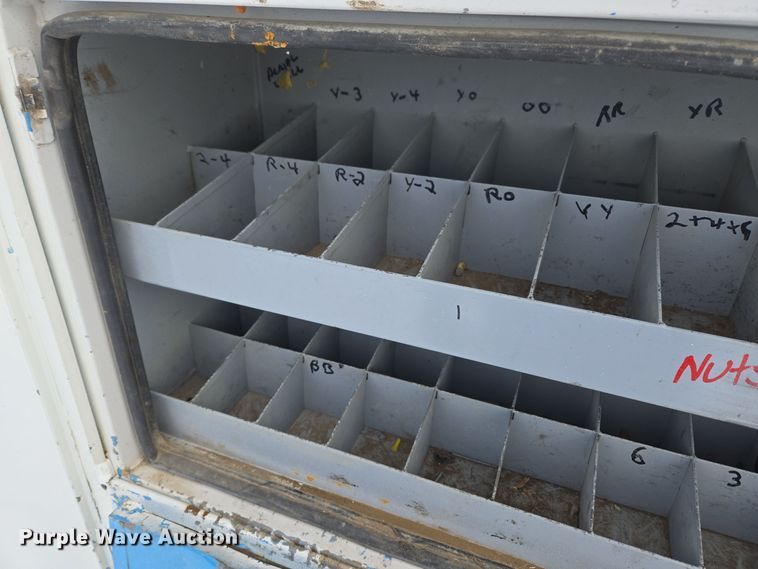 image for item ER5063 2005 Ford F550 Super Duty bucket truck