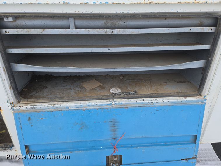 image for item ER5063 2005 Ford F550 Super Duty bucket truck