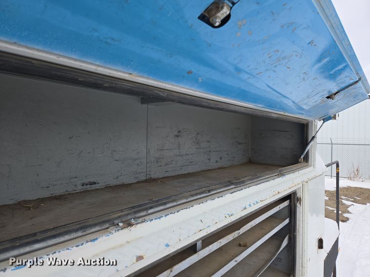 image for item ER5063 2005 Ford F550 Super Duty bucket truck