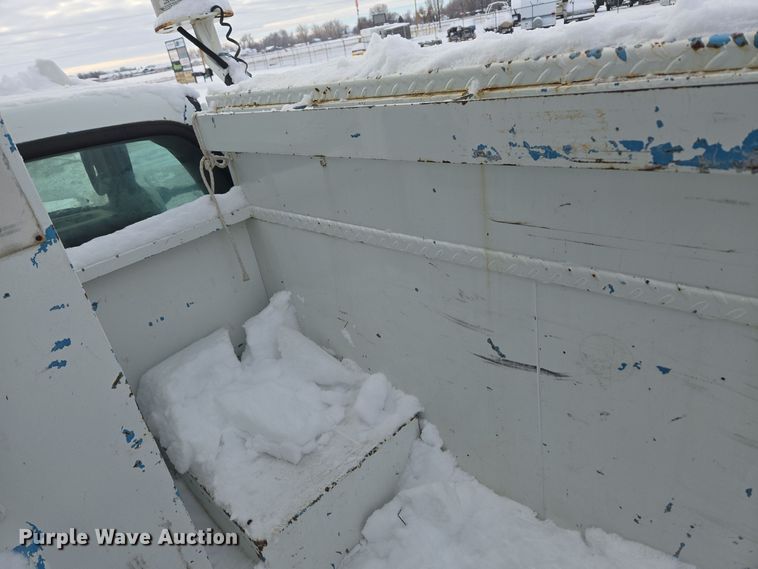 image for item ER5063 2005 Ford F550 Super Duty bucket truck