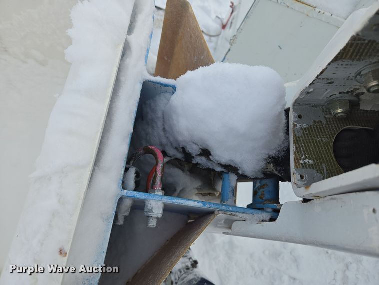 image for item ER5063 2005 Ford F550 Super Duty bucket truck