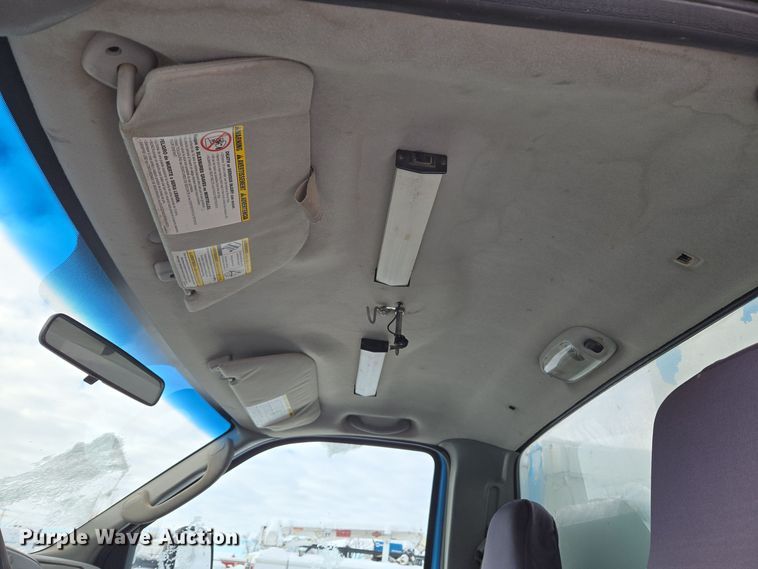 image for item ER5063 2005 Ford F550 Super Duty bucket truck