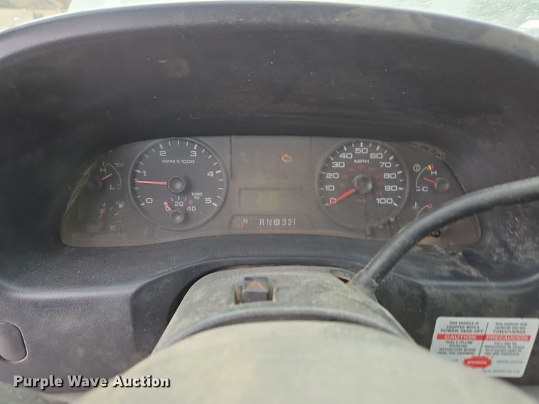 image for item ER5063 2005 Ford F550 Super Duty bucket truck