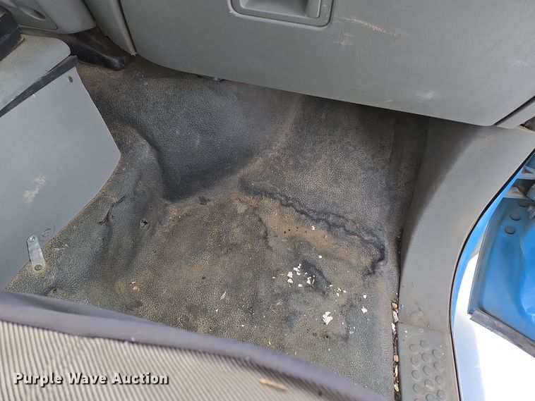 image for item ER5063 2005 Ford F550 Super Duty bucket truck