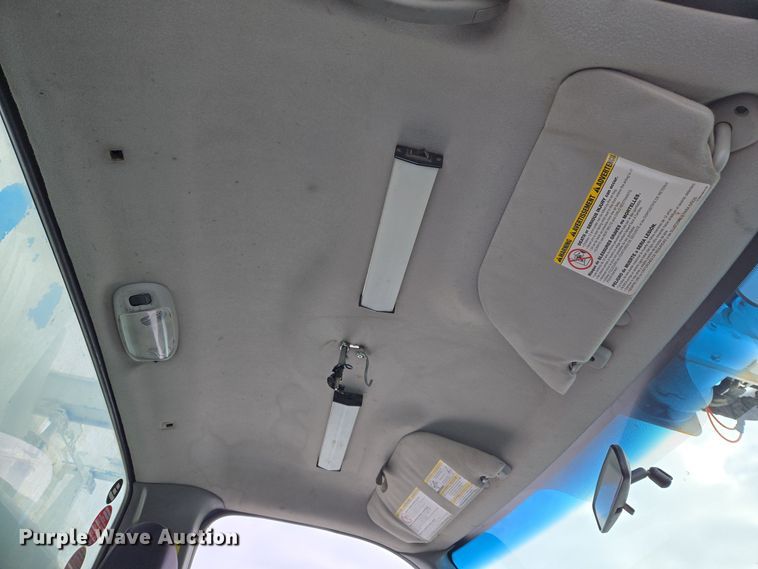 image for item ER5063 2005 Ford F550 Super Duty bucket truck