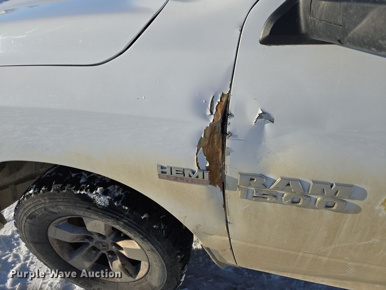 image for item ER5064 2015 Dodge Ram 1500 Quad Cab pickup truck