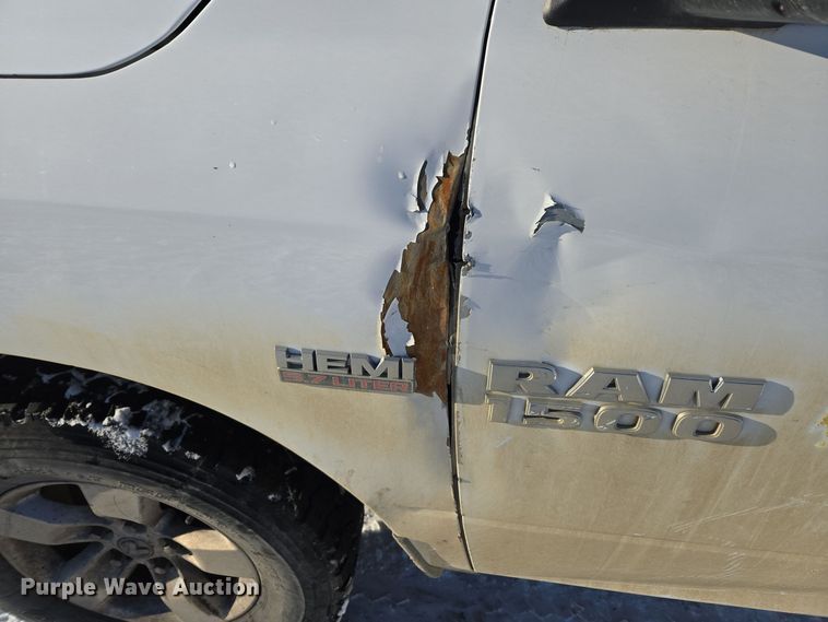 image for item ER5064 2015 Dodge Ram 1500 Quad Cab pickup truck