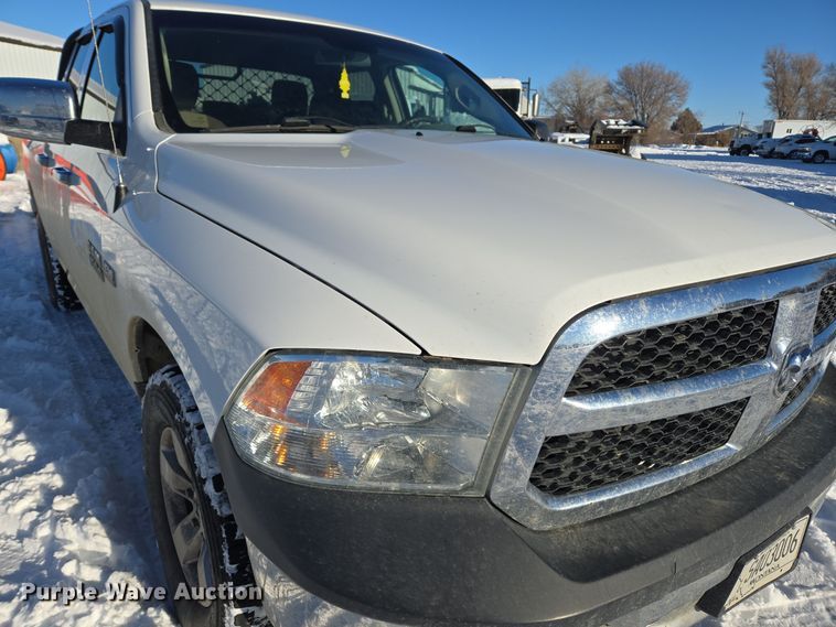 image for item ER5064 2015 Dodge Ram 1500 Quad Cab pickup truck